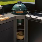 Sarokszekrény kültéri konyhaelem KAMADO M és L grillekhez - szürke színben